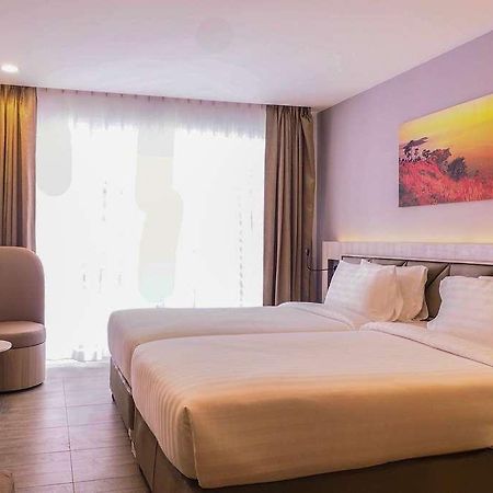 Clarion Hotel Patong Пхукет Номер фото