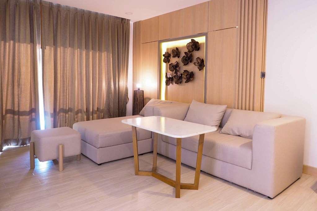 Clarion Hotel Patong Пхукет Номер фото