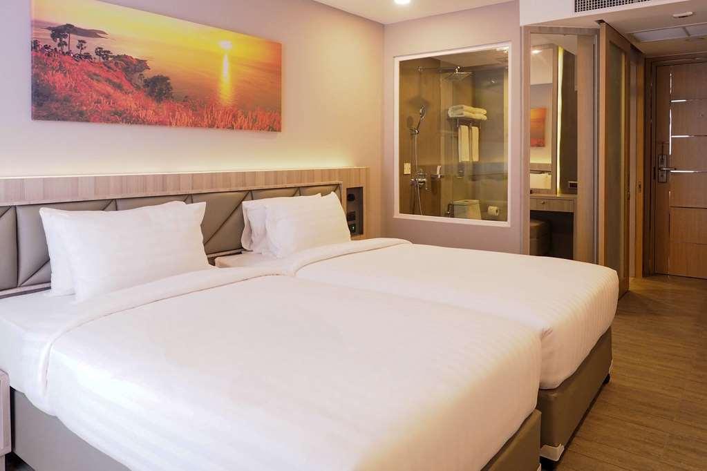 Clarion Hotel Patong Пхукет Номер фото